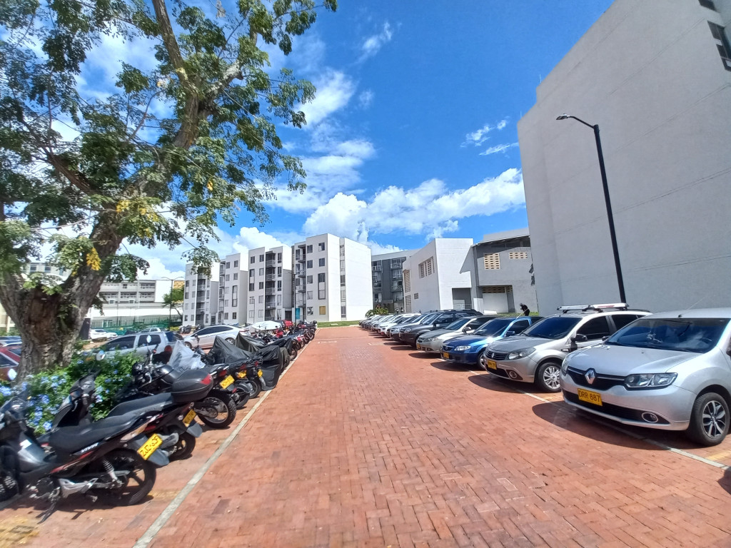 Apartamento En Venta - C.r Granate Piso 1 Sin Ascensor, Ibagué