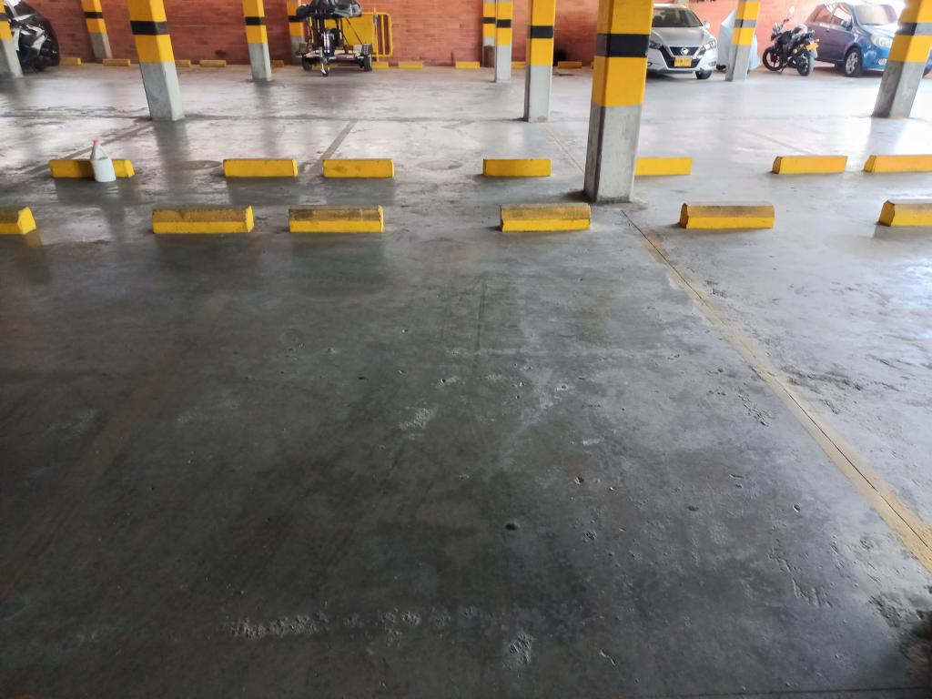 Apartamento En Venta - Conjunto Residencial  Montecarlo Piso 8, Ibagué