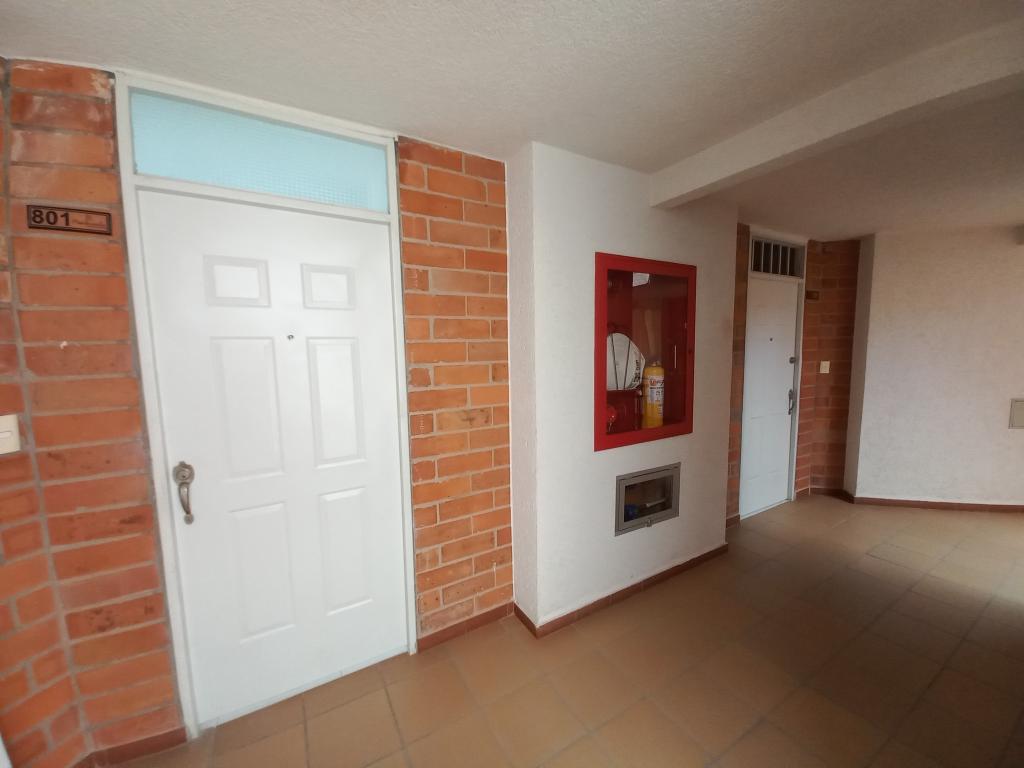 Apartamento En Venta - Conjunto Residencial  Montecarlo Piso 8, Ibagué