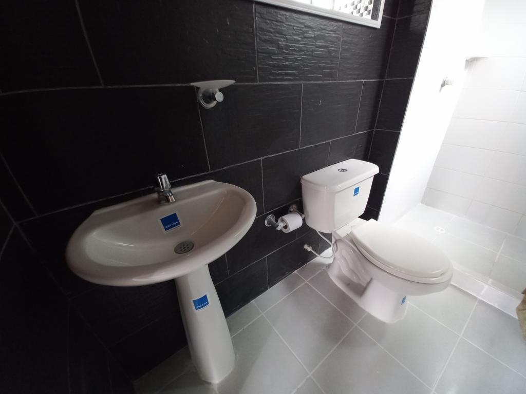 Apartamento En Arriendo - Arboleda Campestre Yarumo Piso 7 Sin Ascensor, Ibagué