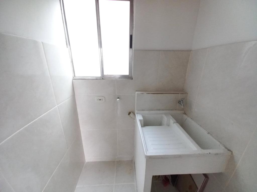 Apartamento En Arriendo - Arboleda Campestre Yarumo Piso 7 Sin Ascensor, Ibagué