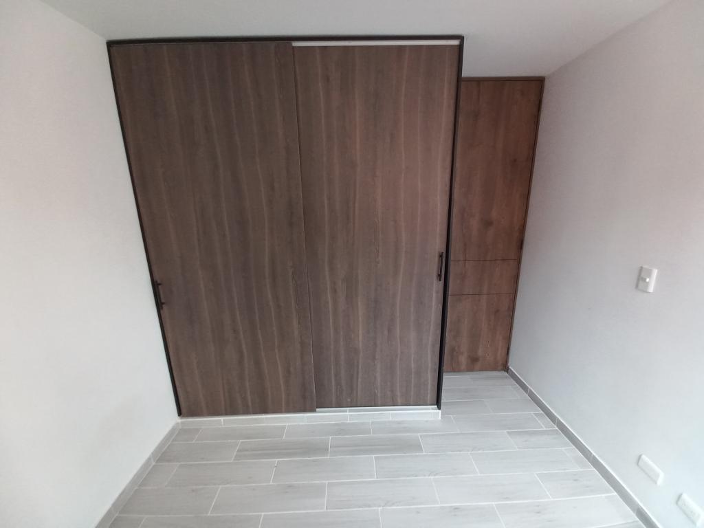 Apartamento En Arriendo - Cuidad Torreon El Roble Piso 4 Sin Ascensor, Ibagué