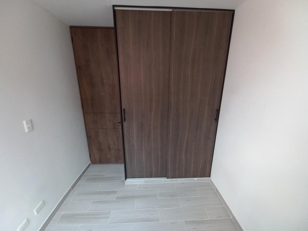 Apartamento En Arriendo - Cuidad Torreon El Roble Piso 4 Sin Ascensor, Ibagué