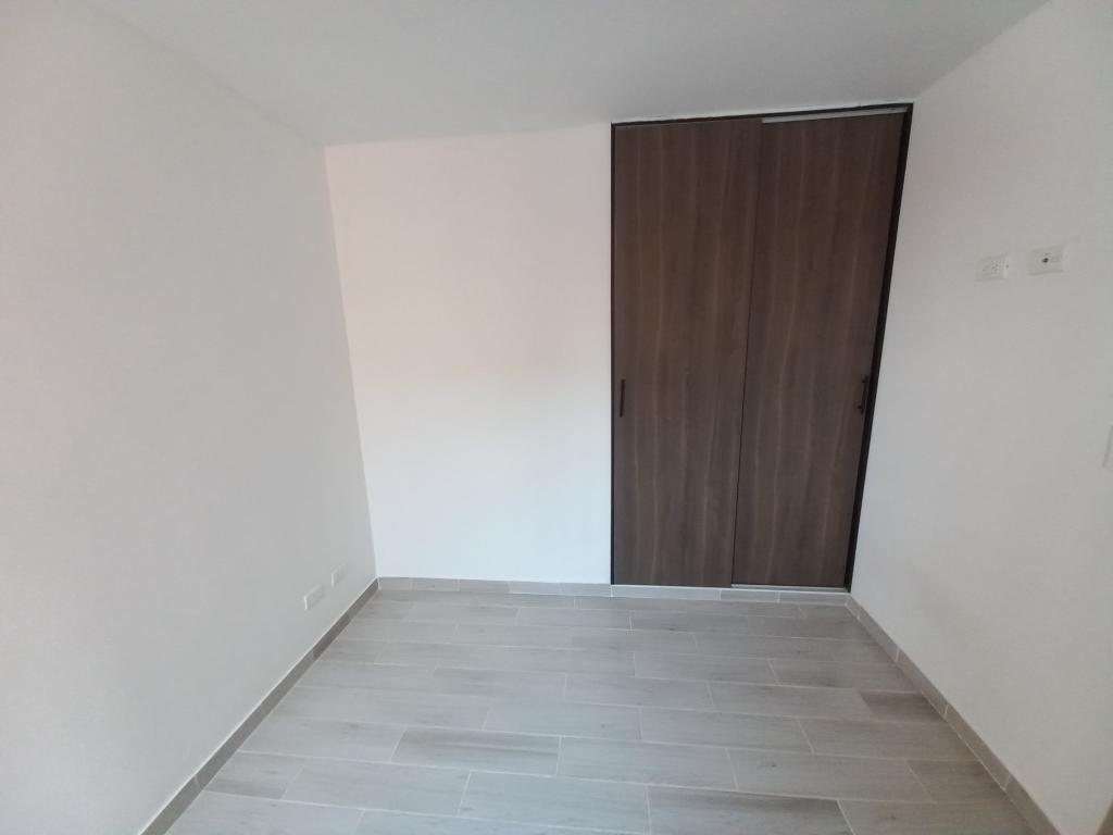 Apartamento En Arriendo - Cuidad Torreon El Roble Piso 4 Sin Ascensor, Ibagué