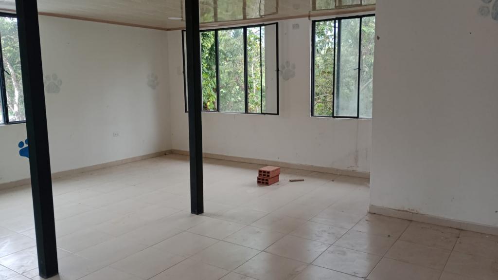 Casa En Venta - Centro - Rovira, Róvira