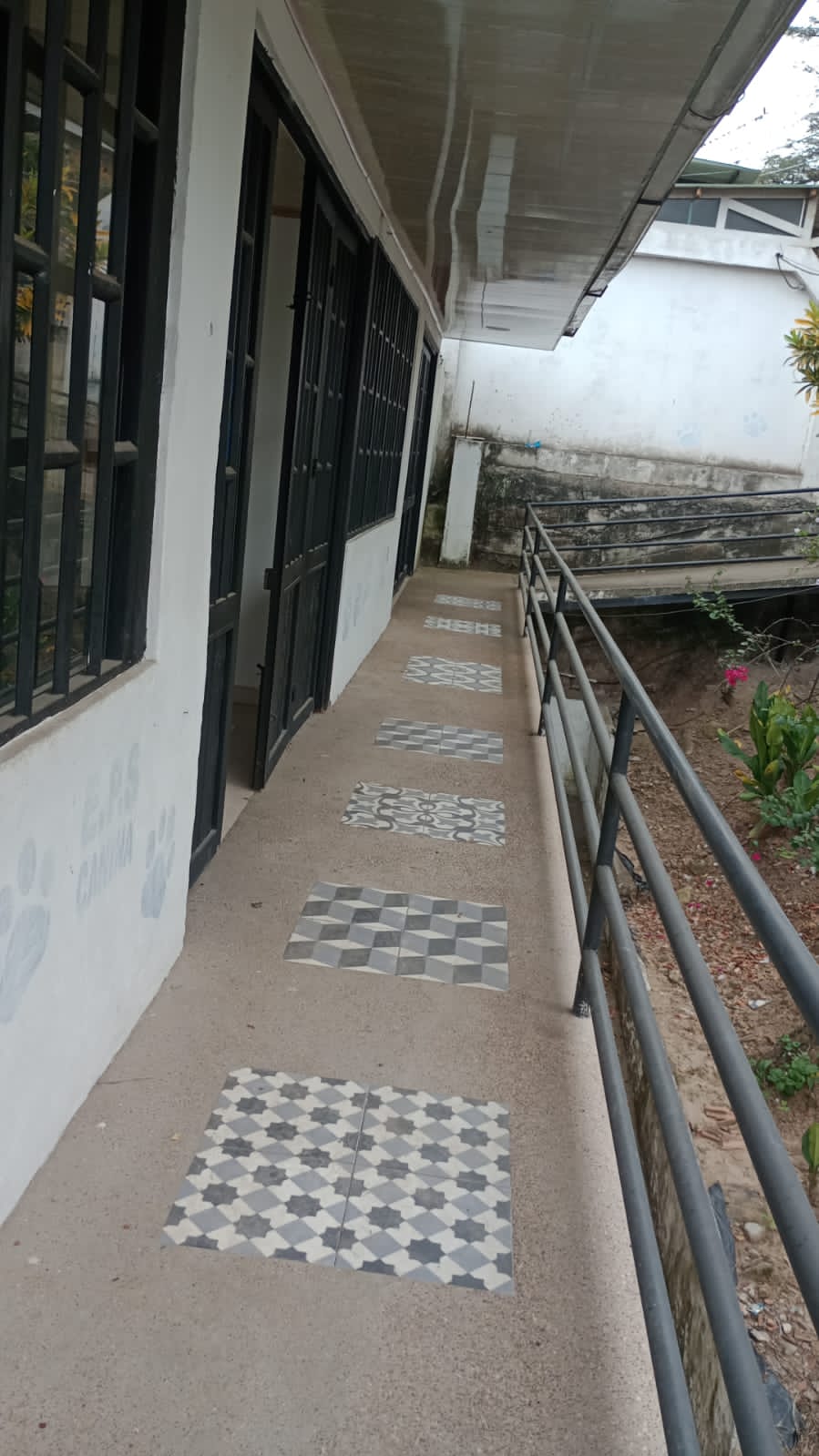 Casa En Venta - Centro - Rovira, Róvira