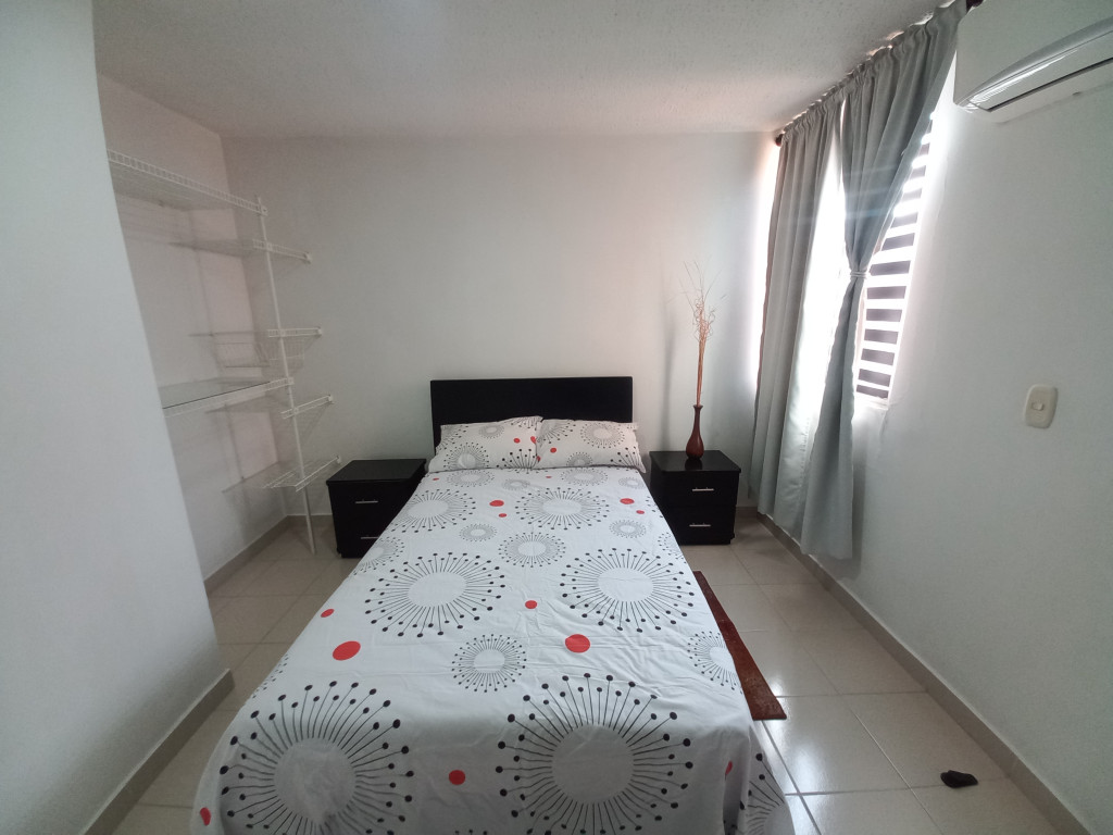 Apartamento En Venta - Torreón De Santa Ana De Zorroza Piso 5 Sin Asc, Ibagué