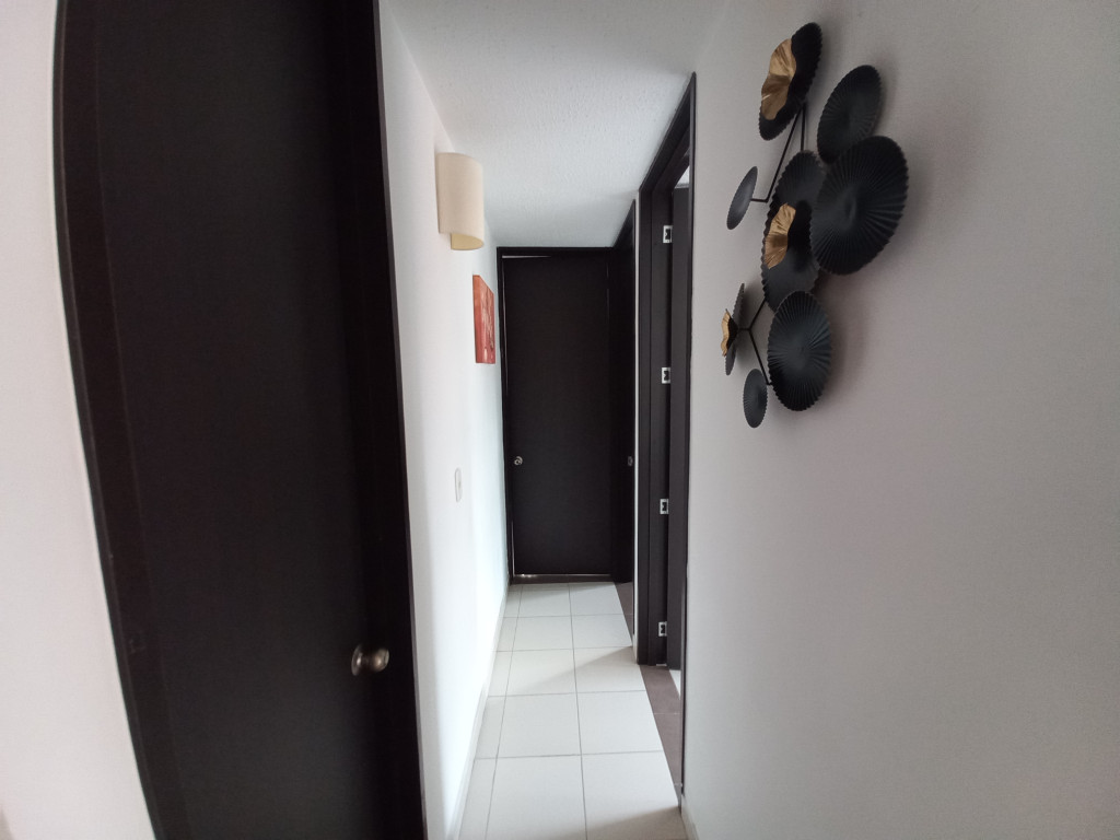 Apartamento En Venta - Torreón De Santa Ana De Zorroza Piso 5 Sin Asc, Ibagué