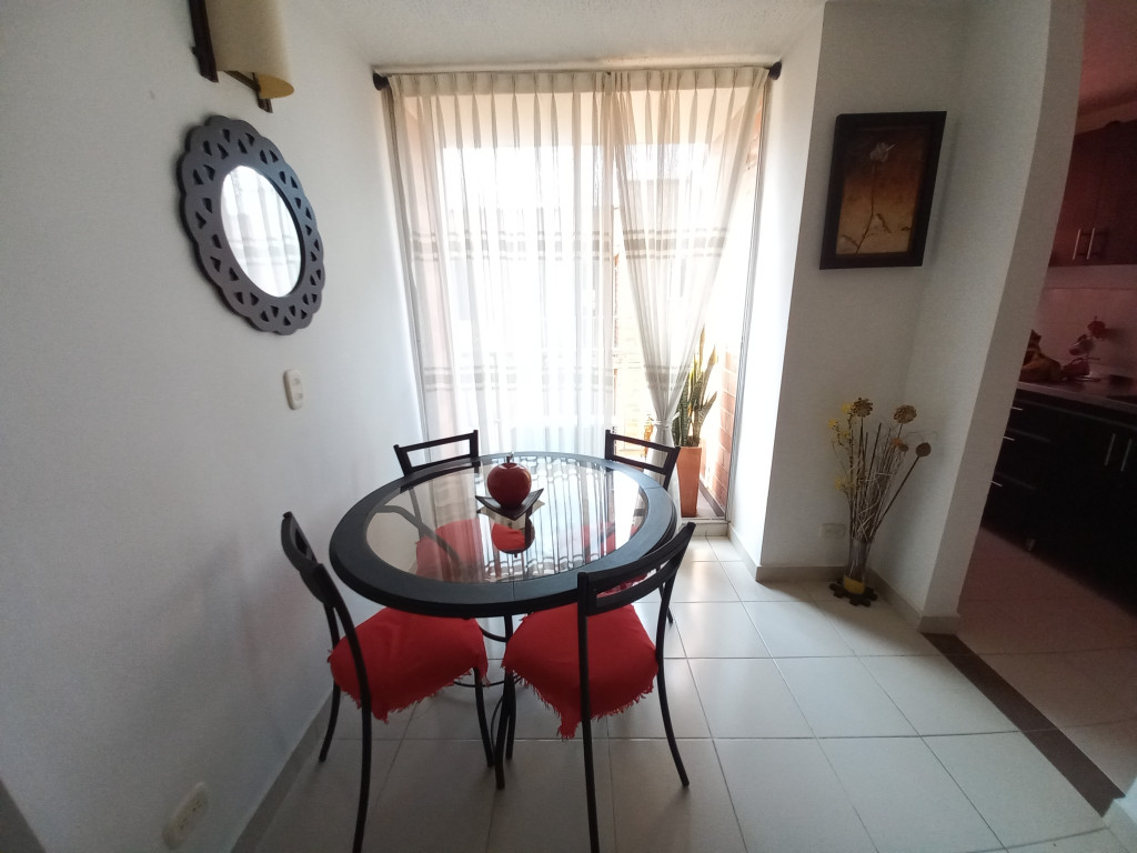 Apartamento En Venta - Torreón De Santa Ana De Zorroza Piso 5 Sin Asc, Ibagué