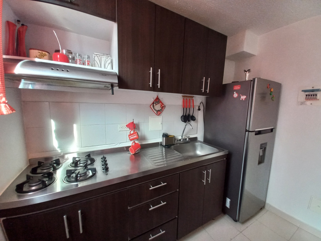 Apartamento En Venta - Torreón De Santa Ana De Zorroza Piso 5 Sin Asc, Ibagué