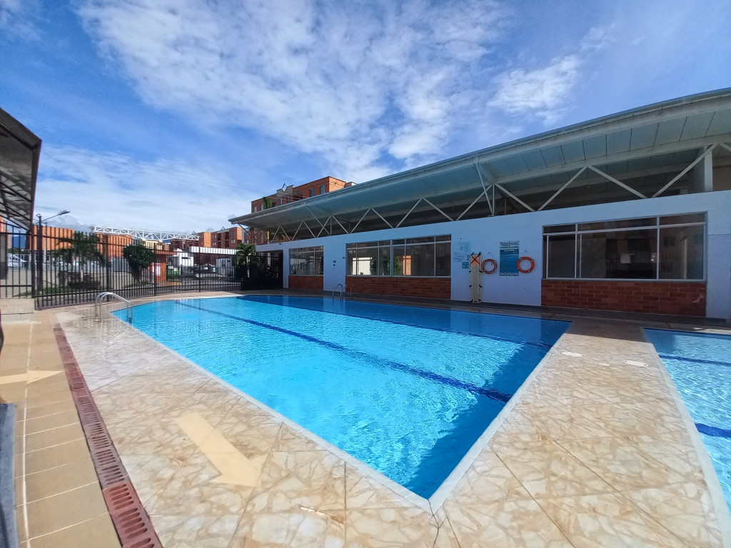 Apartamento En Venta - Torreón De Santa Ana De Zorroza Piso 5 Sin Asc, Ibagué