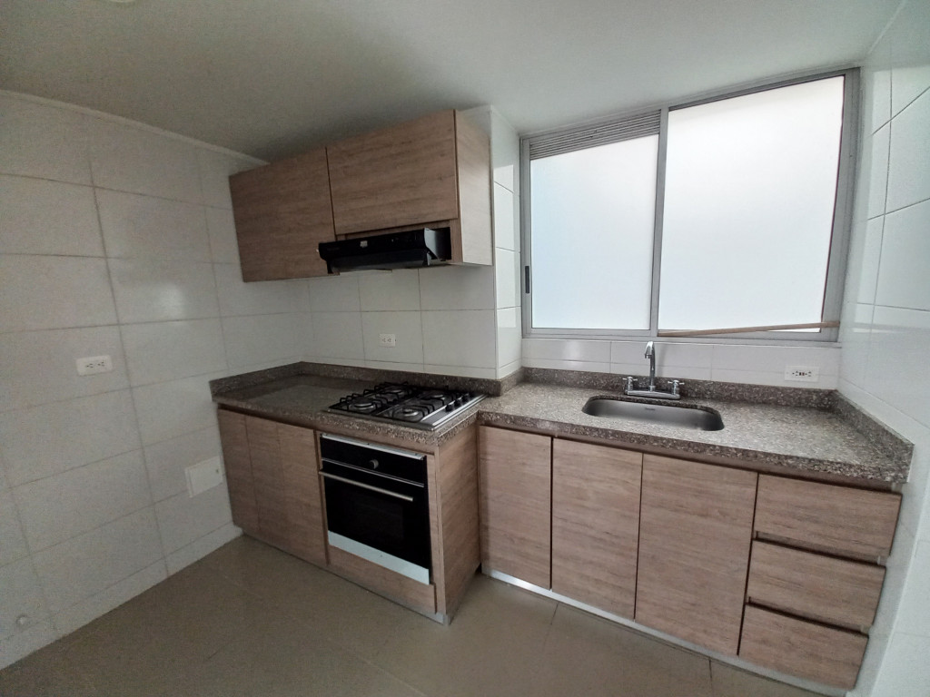 Apartamento En Venta - Conjunto Residencial Portobello  Piso 7, Ibagué