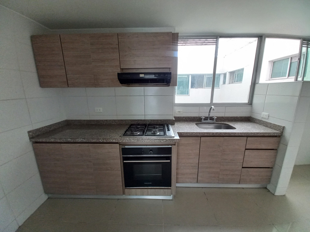 Apartamento En Venta - Conjunto Residencial Portobello  Piso 8, Ibagué
