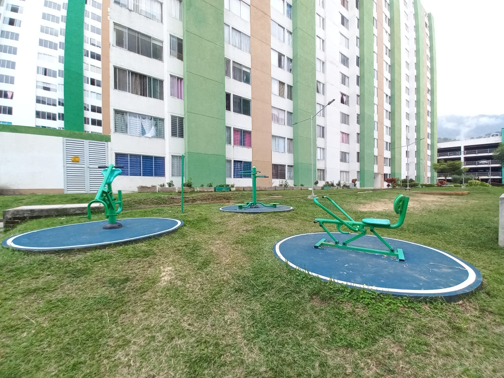 Apartamento En Arriendo - Conjunto Residencial Alminar Samoa Piso 12, Ibagué