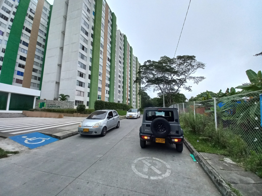 Apartamento En Arriendo - Conjunto Residencial Alminar Samoa Piso 12, Ibagué