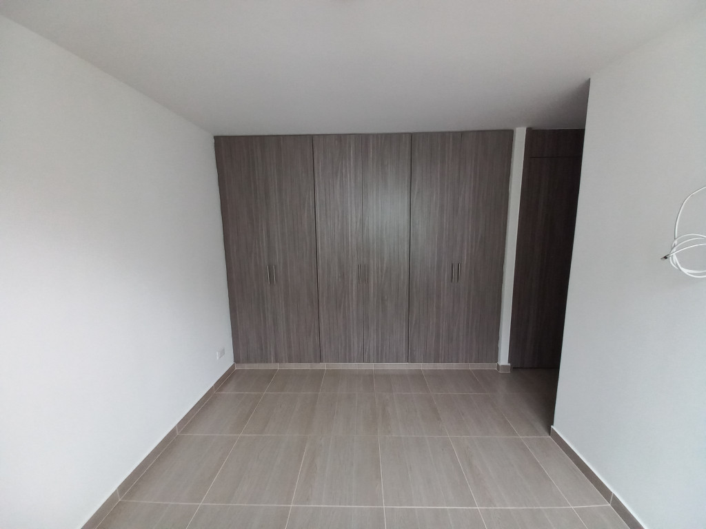 Apartamento En Arriendo - Conjunto Residencial Alminar Samoa Piso 12, Ibagué