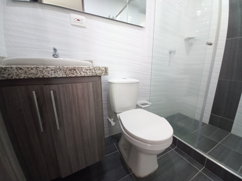 Apartamento En Arriendo - Conjunto Residencial Alminar Samoa Piso 12, Ibagué