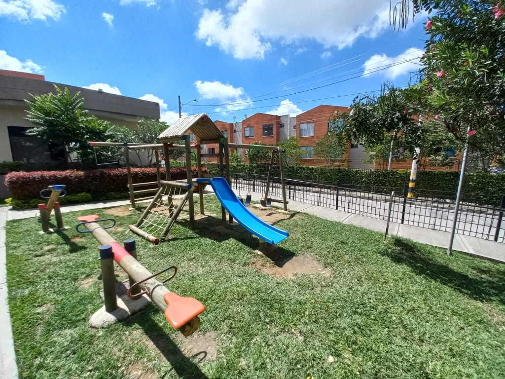 Apartamento En Venta - C.r Arboleda Del Campestre Totumo Piso 2 Sin Ascen, Ibagué
