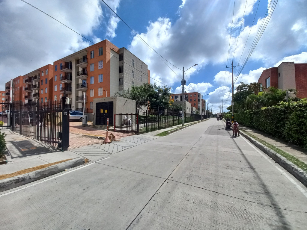 Apartamento En Venta - C.r Arboleda Del Campestre Totumo Piso 2 Sin Ascen, Ibagué