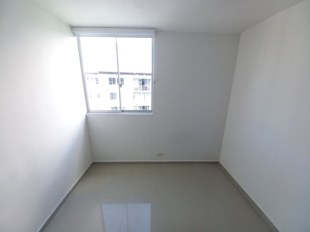 Apartamento En Venta - Conjunto Residencial Altagracia Piso 12, Ibagué