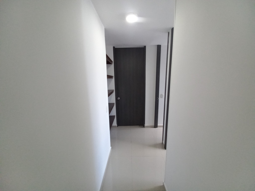 Apartamento En Venta - Conjunto Residencial Altagracia Piso 12, Ibagué