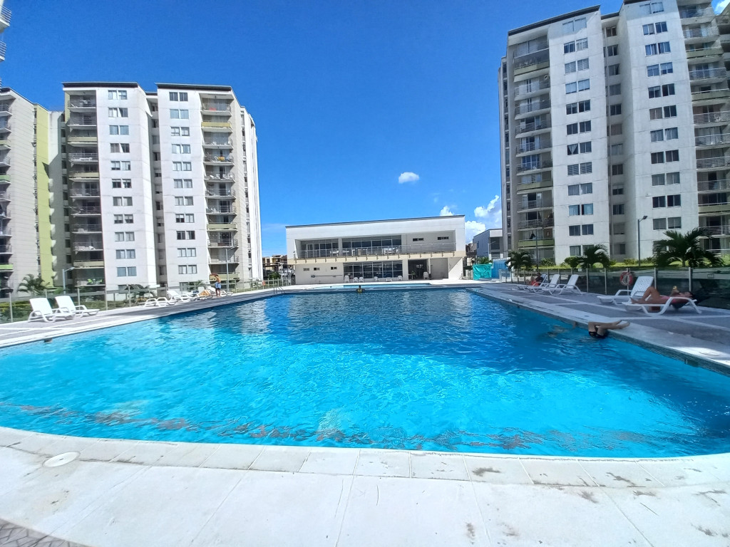 Apartamento En Venta - Conjunto Residencial Altagracia Piso 12, Ibagué