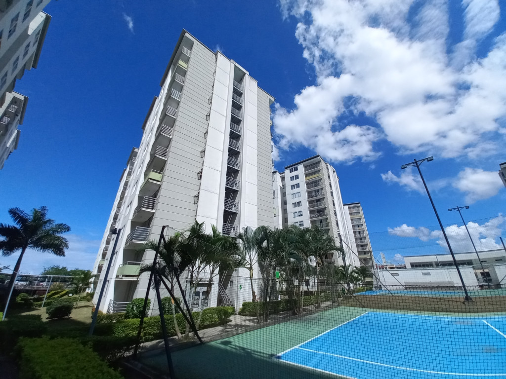Apartamento En Venta - Conjunto Residencial Altagracia Piso 12, Ibagué