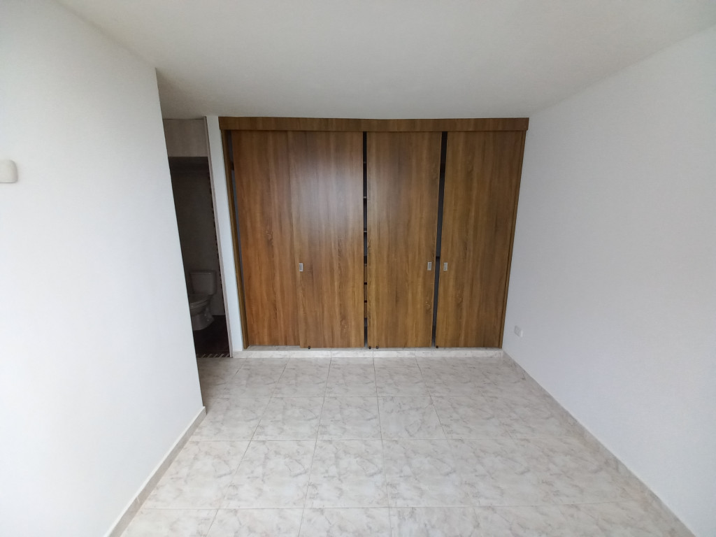 Apartamento En Venta - Conjunto Residencial Alminar Samoa Piso 11, Ibagué