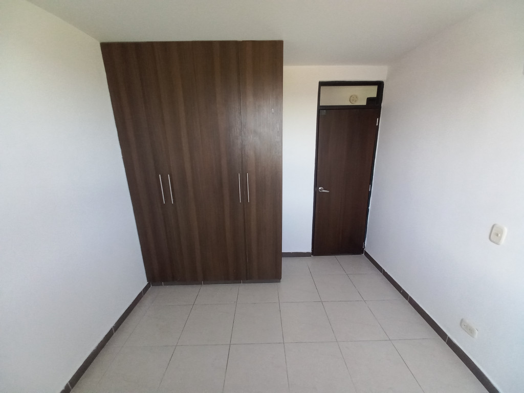 Apartamento En Venta - Arboleda Del Campestre Saman Piso 5 Sin Ascensor, Ibagué