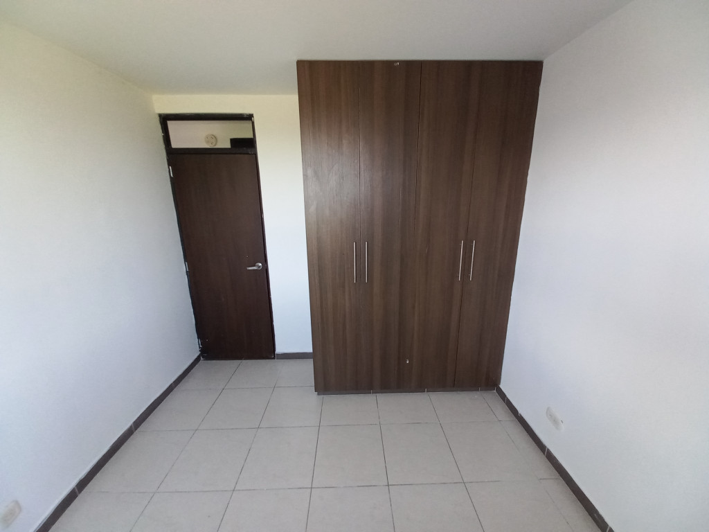 Apartamento En Venta - Arboleda Del Campestre Saman Piso 5 Sin Ascensor, Ibagué
