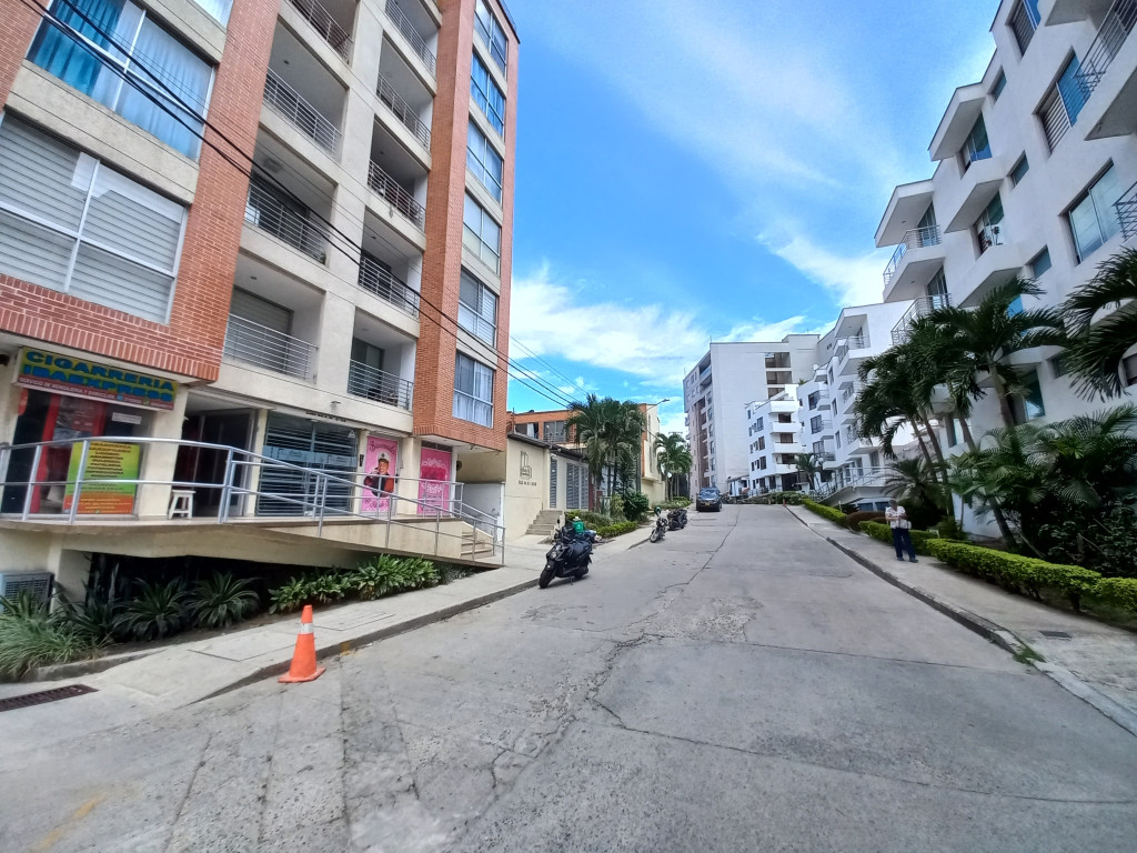 Apartamento En Venta - C.r Altavista De Piedra Pintada Piso 6, Ibagué
