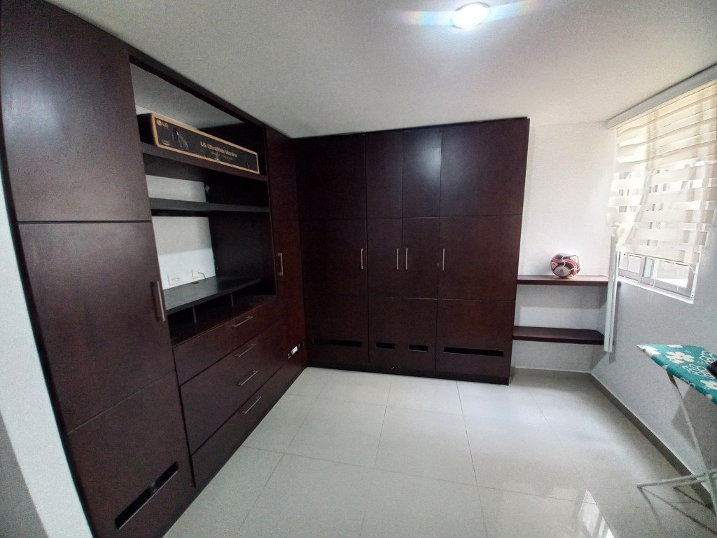 Apartamento En Venta - C.r Altavista De Piedra Pintada Piso 6, Ibagué