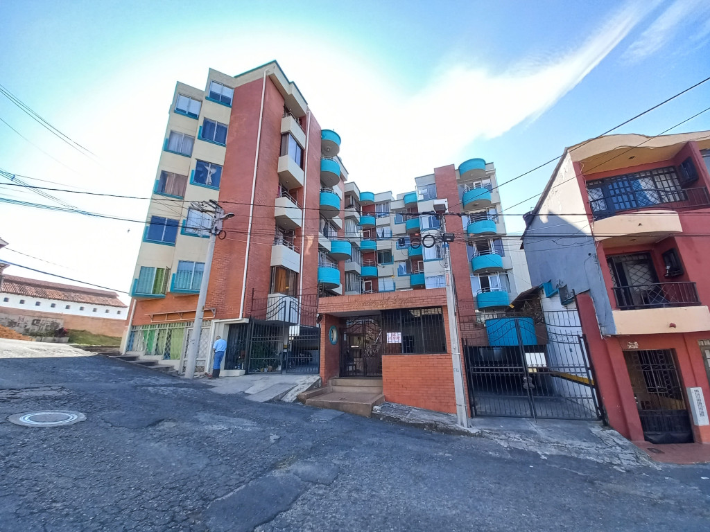 Apartamento En Venta - Mirador Del Parque Piso 5 Sin Ascensor, Ibagué