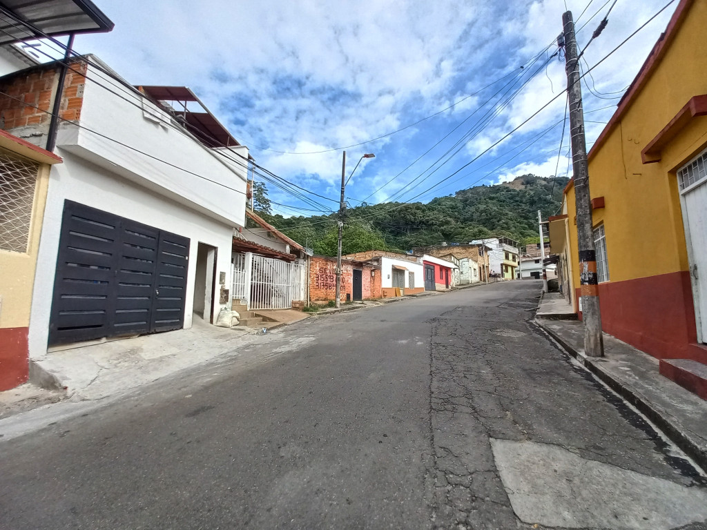 Casa En Venta - Alaska, Ibagué