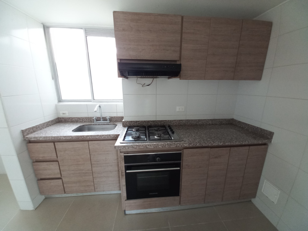 Apartamento En Venta - Conjunto Residencial Portobello  Piso 8, Ibagué