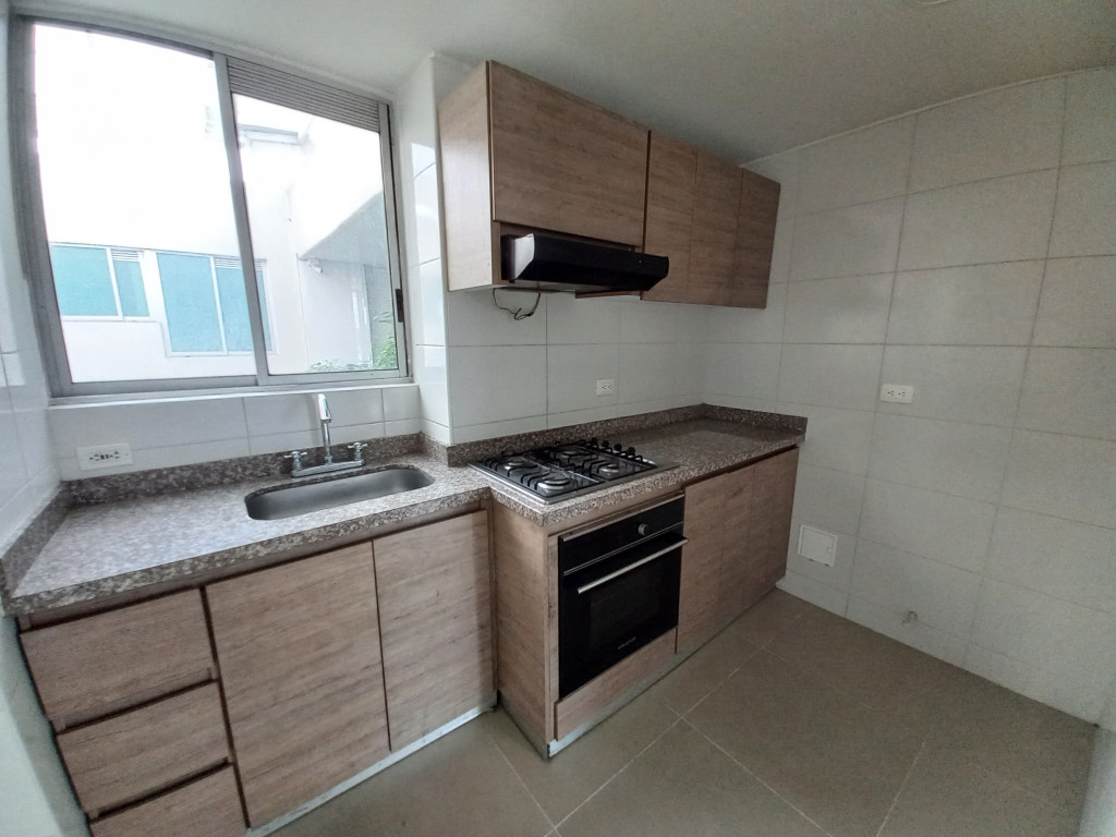 Apartamento En Venta - Conjunto Residencial Portobello  Piso 8, Ibagué
