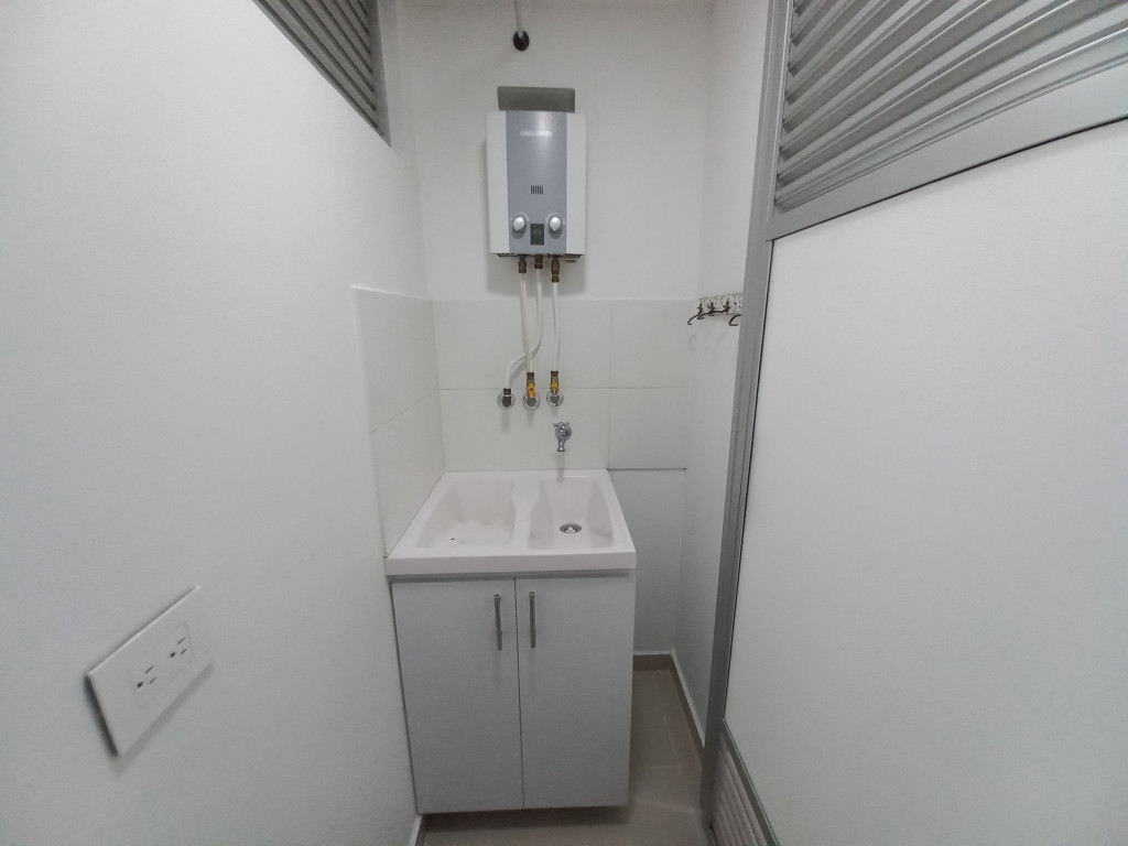 Apartamento En Arriendo - Edificio Infinity Piso 20, Ibagué