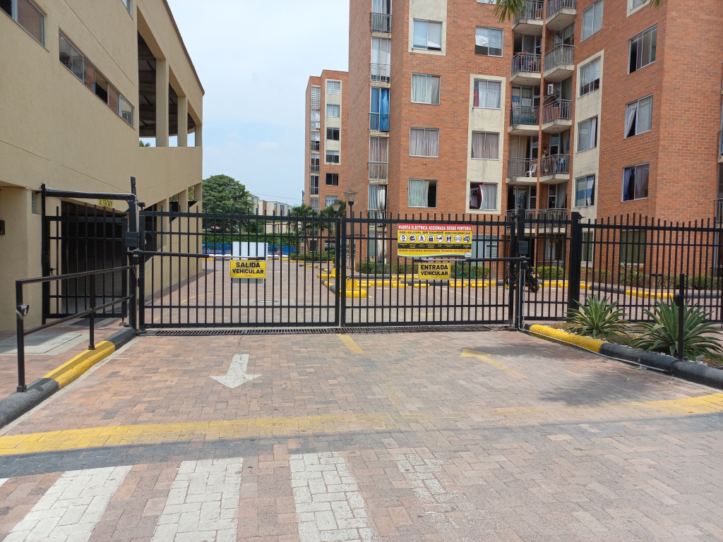 APARTAMENTO en VENTA en CONJUNTO RESIDENCIAL VERACRUZ PISO 5