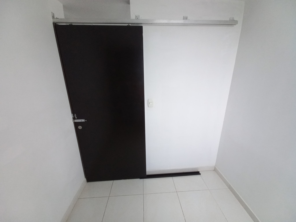 Apartamento En Arriendo - Conjunto Residencial Alminar Samoa Piso 16, Ibagué