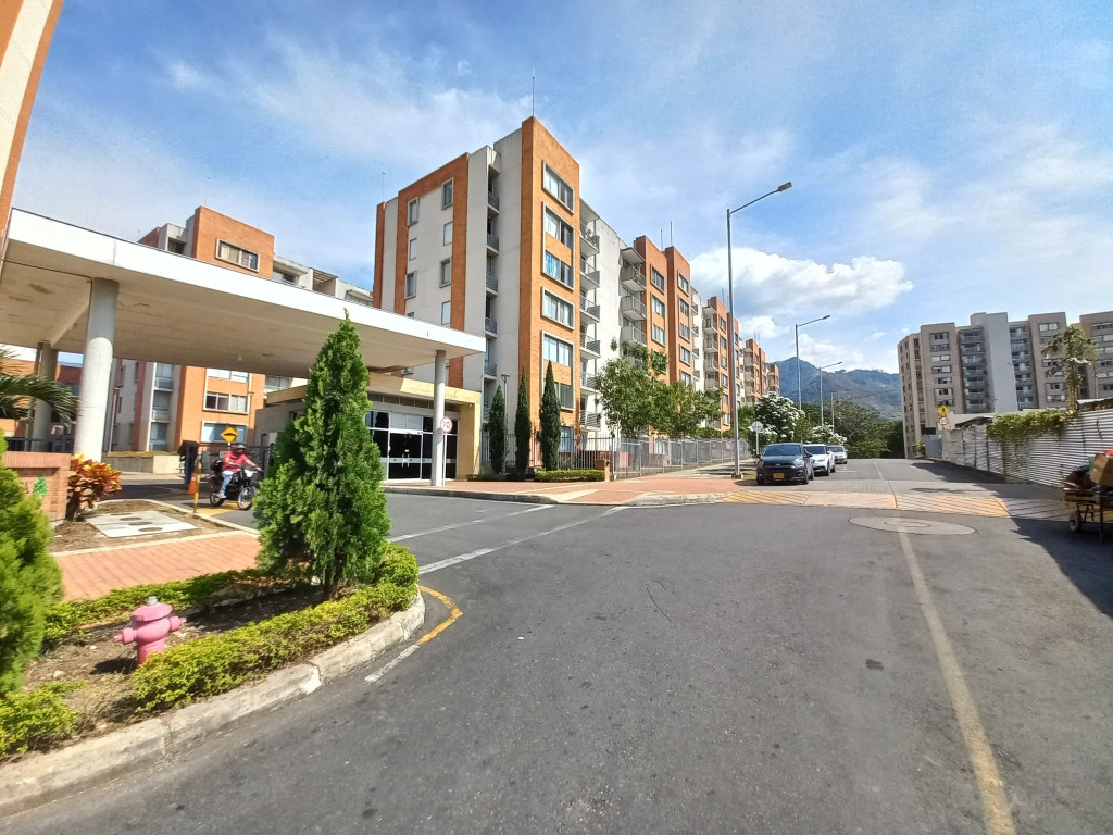 Apartamento En Venta - Conjunto Residencial  Malaca Piso 4, Ibagué