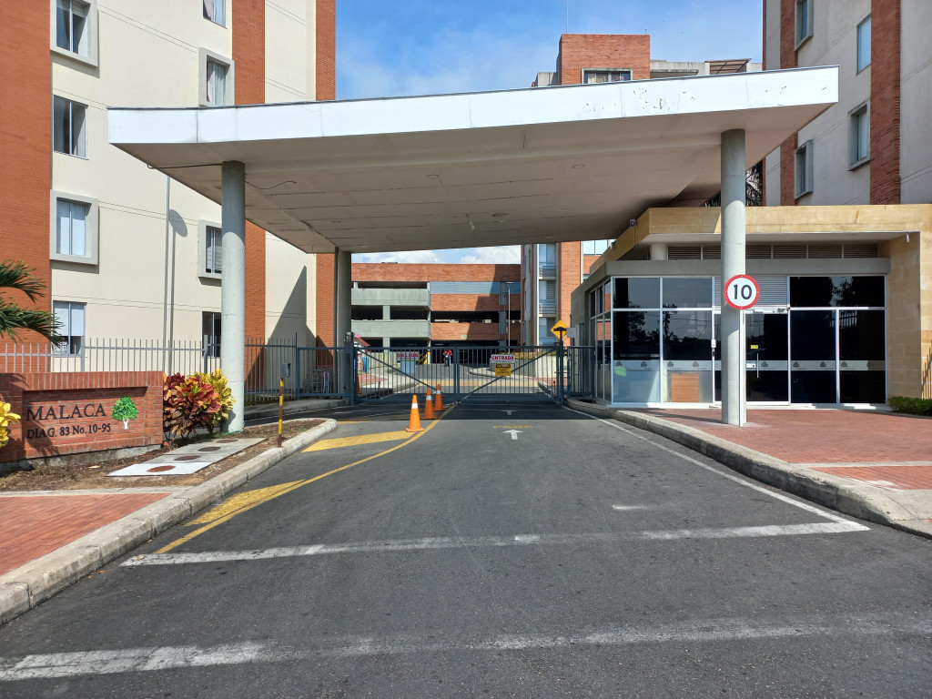 Apartamento En Venta - Conjunto Residencial  Malaca Piso 4, Ibagué