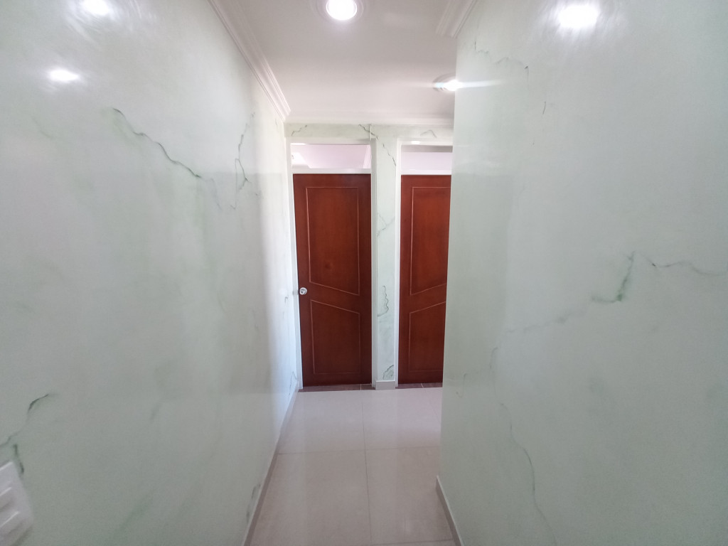 Apartamento En Venta - Palmeras Piso 4-Costado Exito Sin Ascensor, Ibagué
