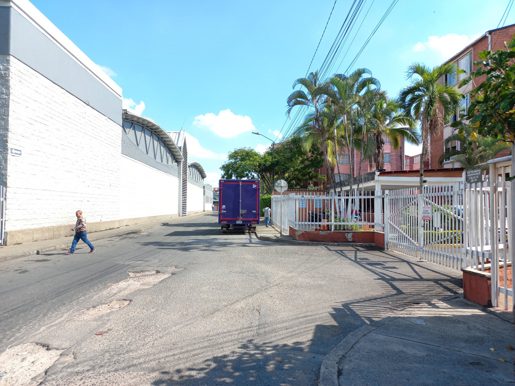 Apartamento En Venta - Palmeras Piso 4-Costado Exito Sin Ascensor, Ibagué