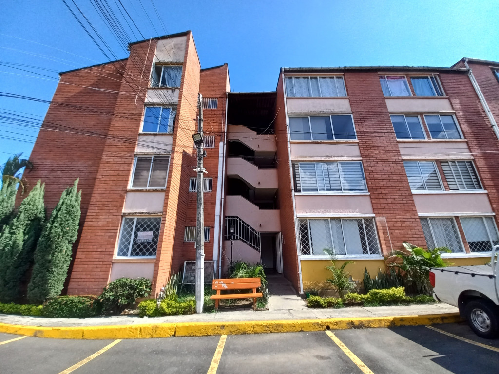 Apartamento En Venta - Palmeras Piso 4-Costado Exito Sin Ascensor, Ibagué