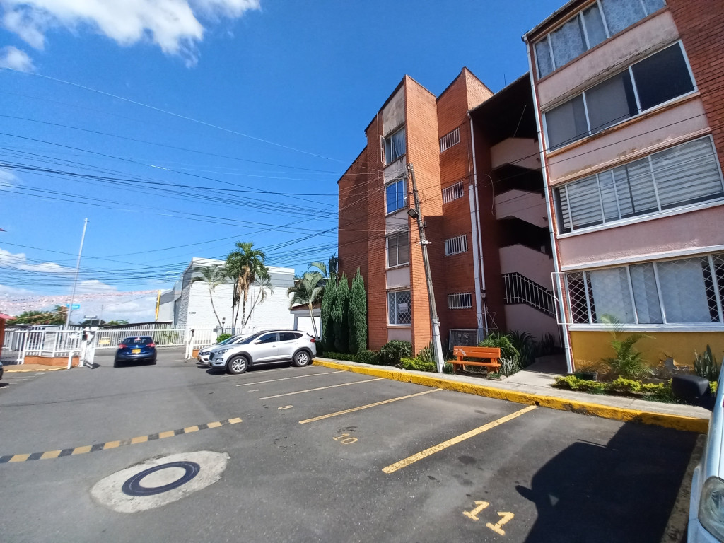 Apartamento En Venta - Palmeras Piso 4-Costado Exito Sin Ascensor, Ibagué