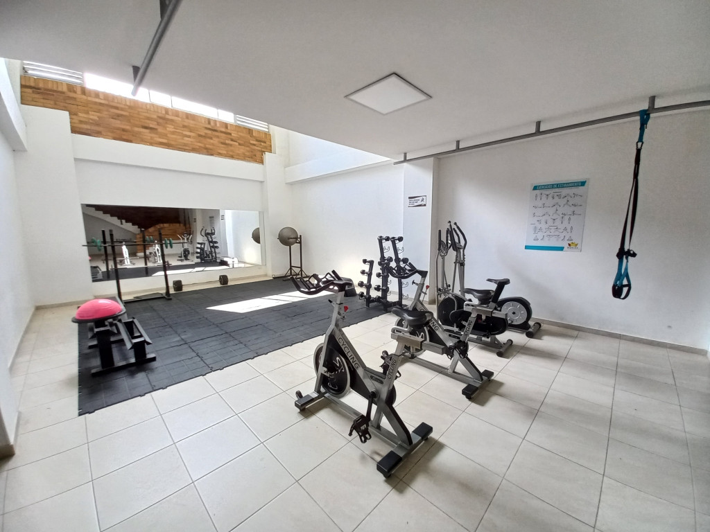 Apartamento En Venta - Montes De Gran Reserva Piso 9, Ibagué