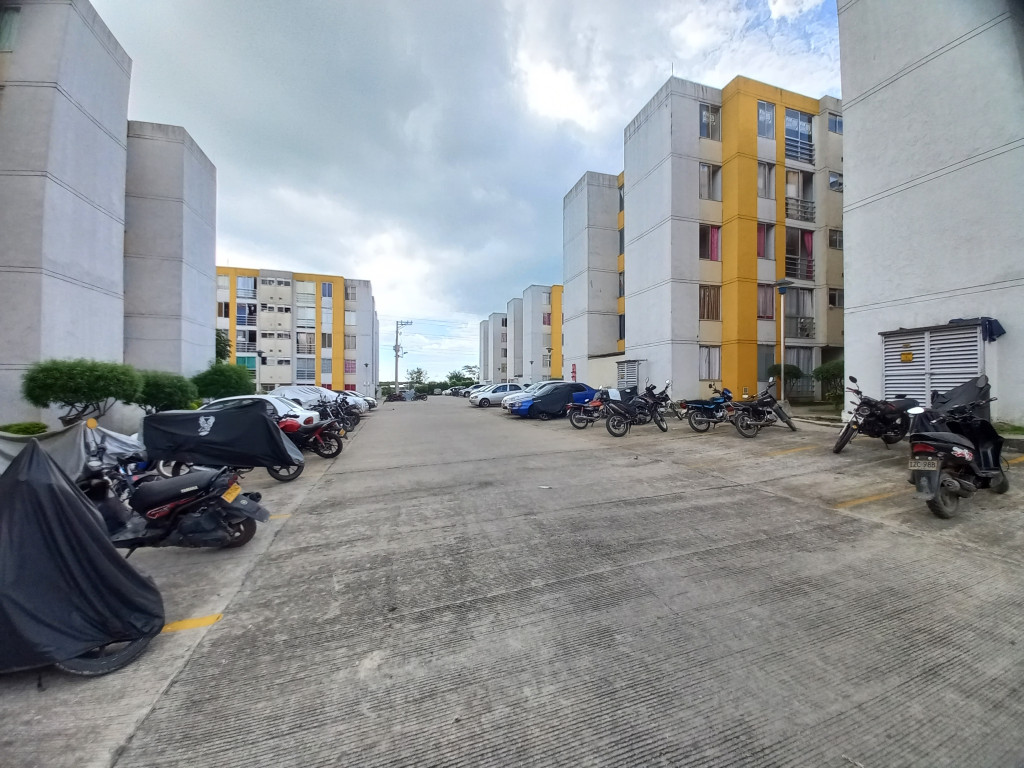 Apartamento En Venta - C. R  Reservas Del San Fermin Piso 2 Sin Ascensor, Ibagué