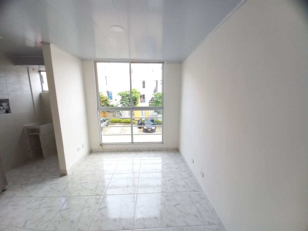 Apartamento En Venta - C. R  Reservas Del San Fermin Piso 2 Sin Ascensor, Ibagué