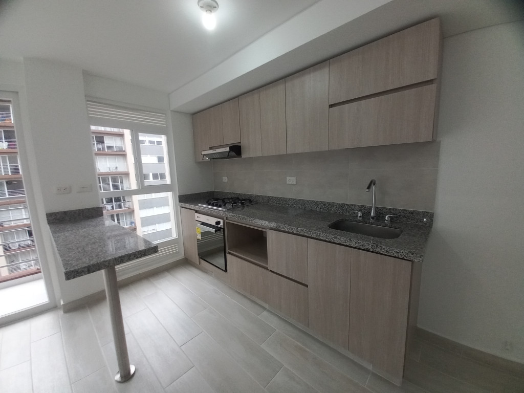 Apartamento En Arriendo - C.r Bosque Reservado Piso 12, Ibagué