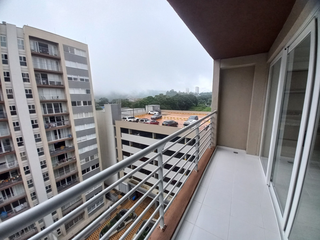 Apartamento En Arriendo - C.r Bosque Reservado Piso 12, Ibagué
